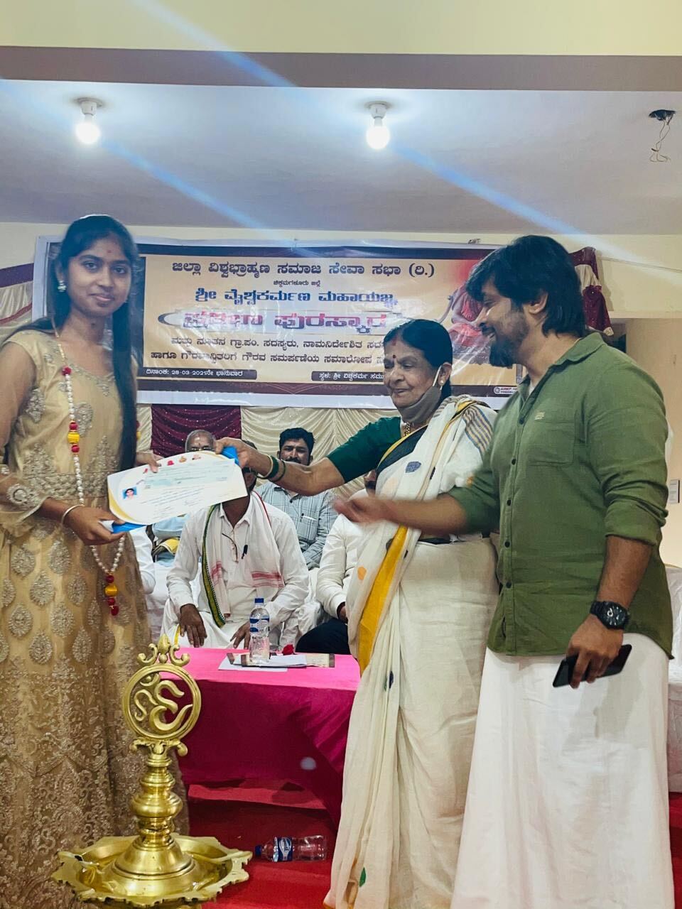 Honouring meritorious students